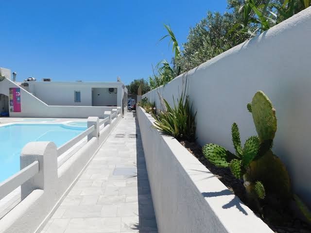 9 Muses Santorini Resort