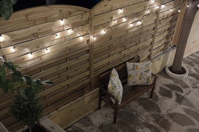 Airport Cottage House