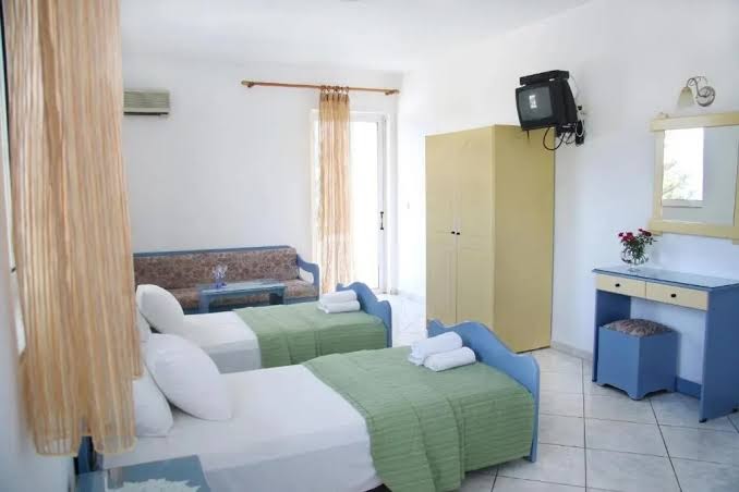 Akropolis Guest House