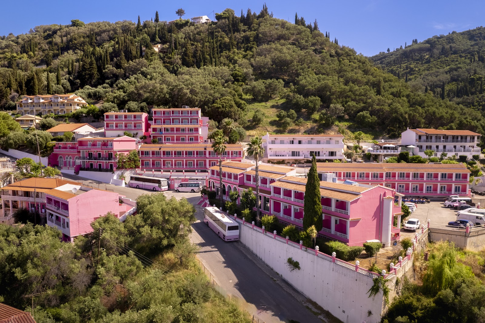 Alonakia Hotel