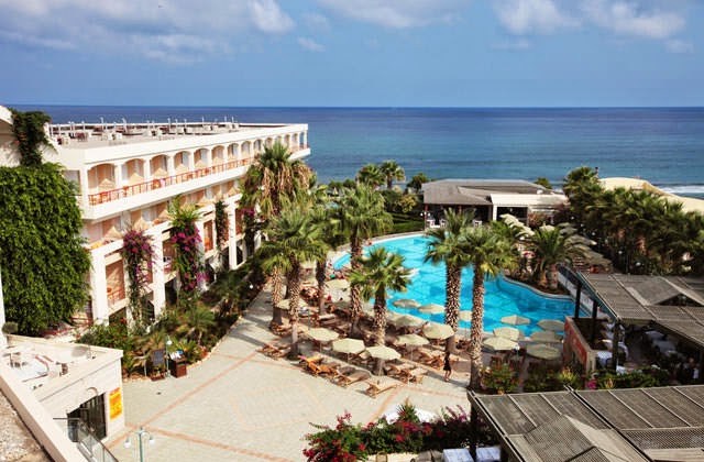 Amira Luxury Resort & Spa