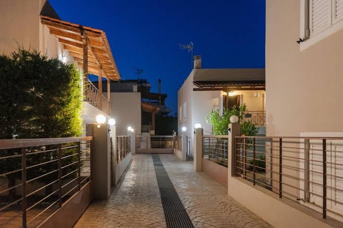 APARTMENTS NEAR AIRPORT PARADISE APARTMENTS