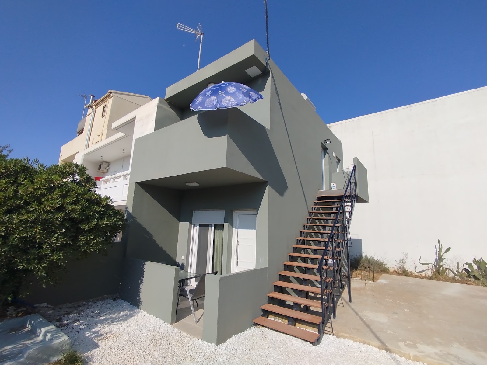 Astra Hotel Apartments