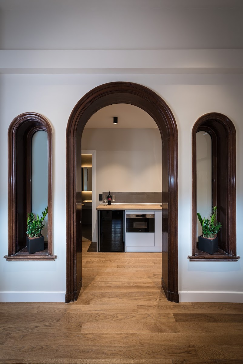 Athens Mansion Luxury Suites