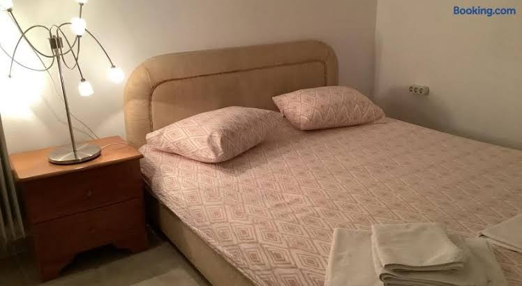 Athens Stay 50 2 Private Apt in Central Athens Netflix - Two-Bedroom Deluxe Apartment with Balcony