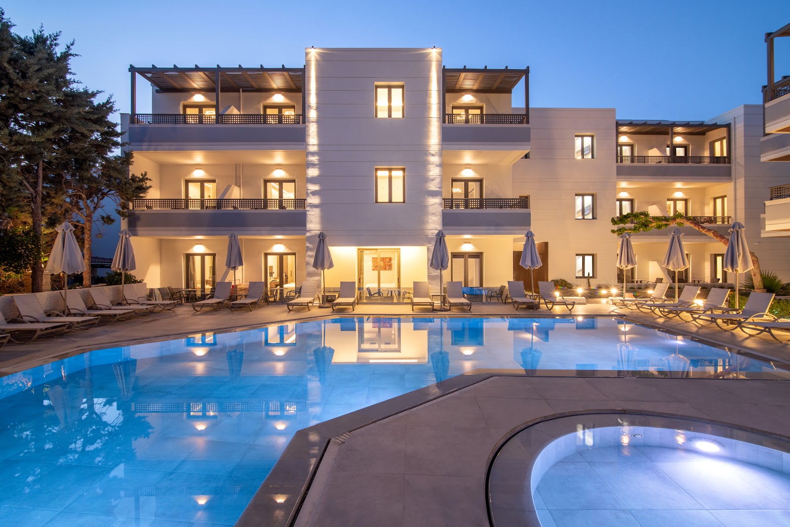 Atlantis Beach Hotel & Spa