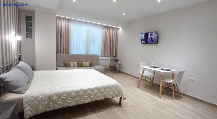 Center Deluxe studio