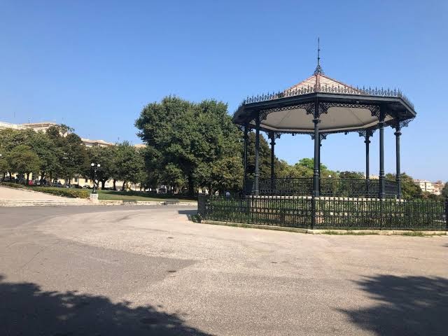 Curcumelli Luxury Suites