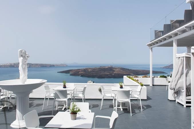 Day Dream Luxury Suites