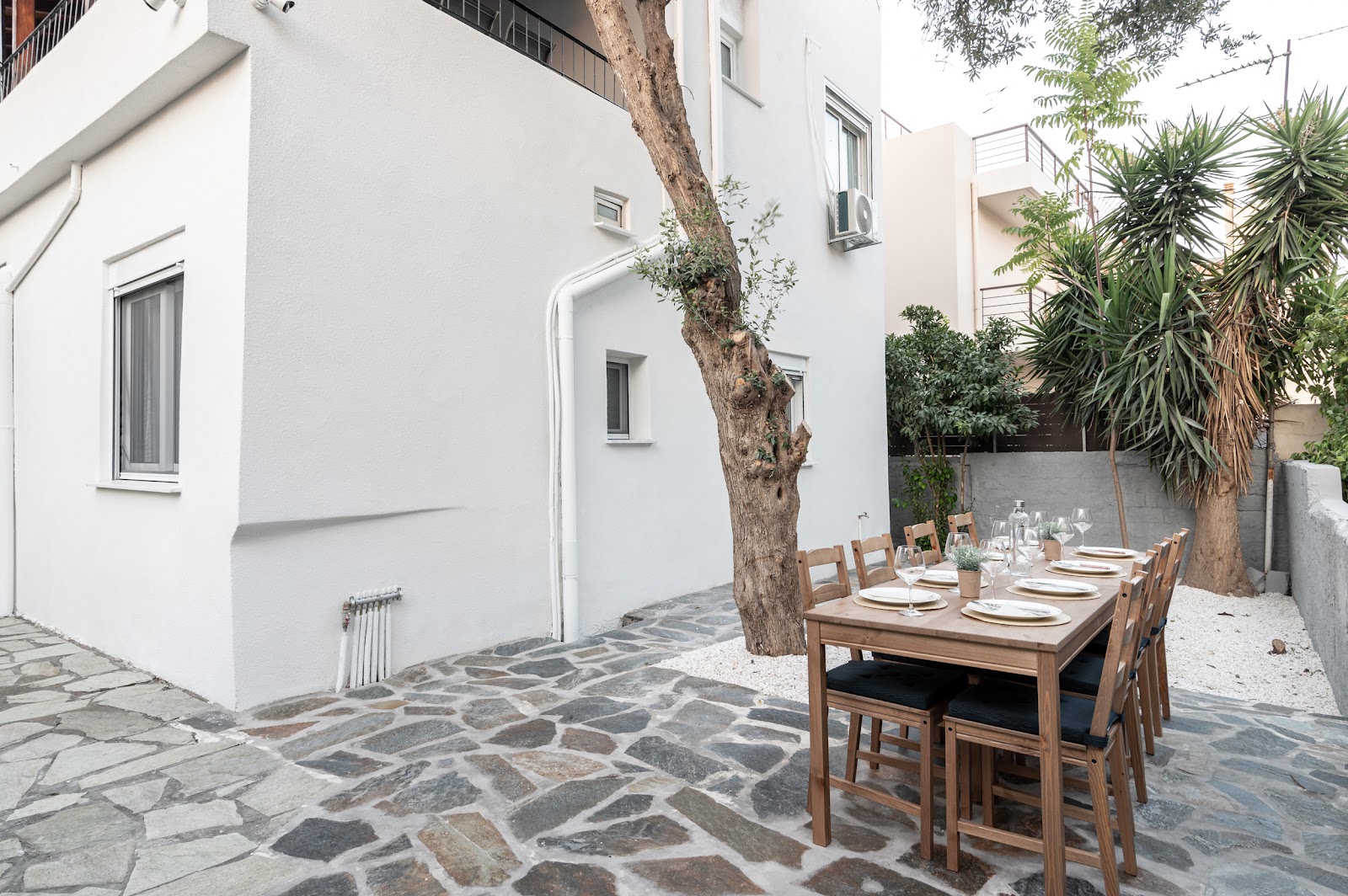 Edem Beachfront Seaview Suites