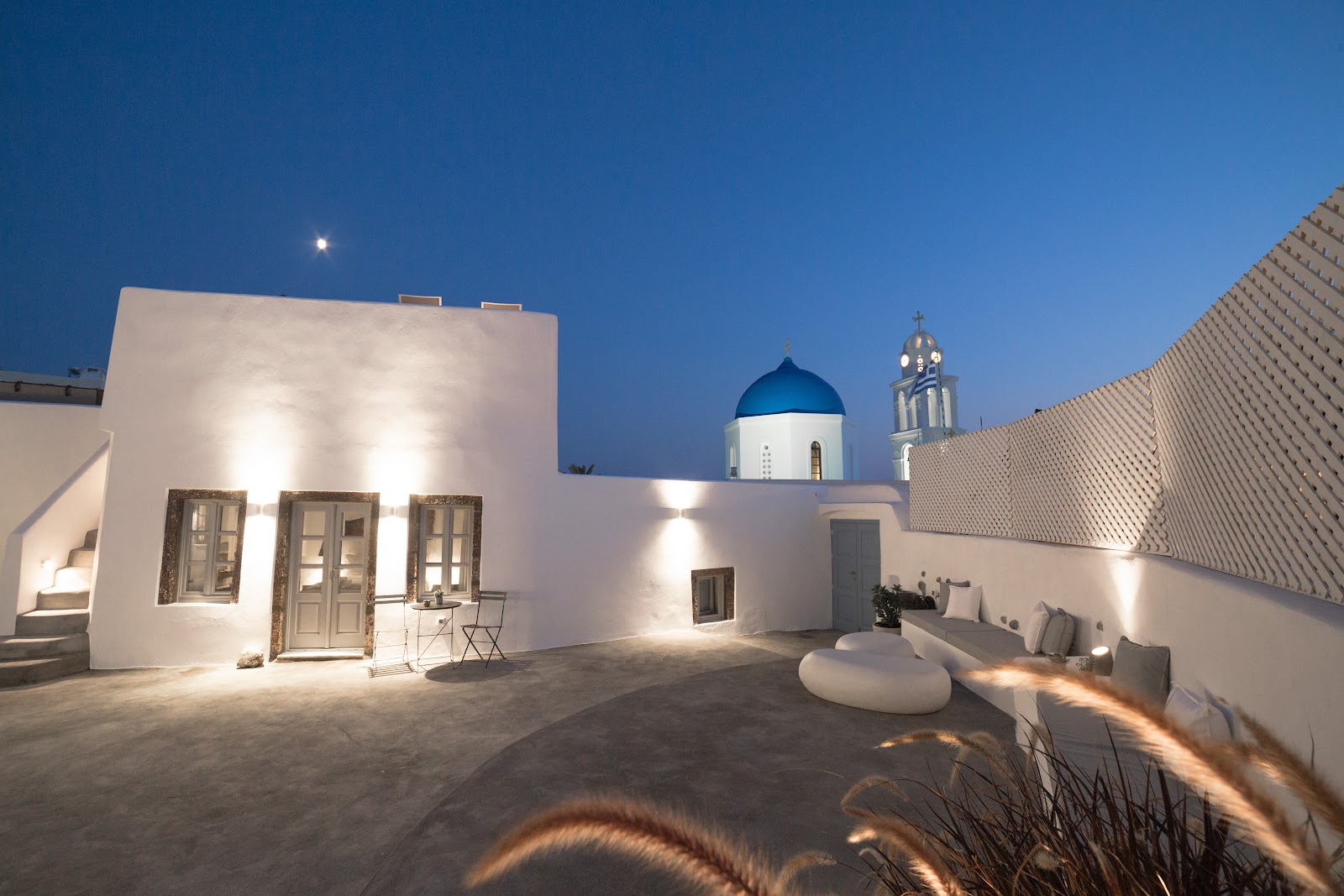 Elements Cave Suites