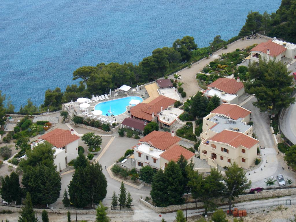 Eleon Suites