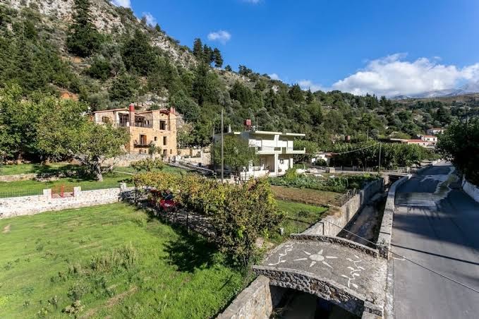 Elia Portou Luxury Residence