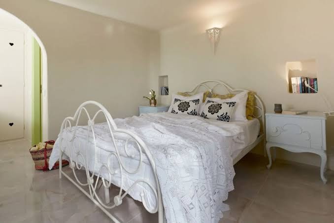 Enastron Suites Santorini