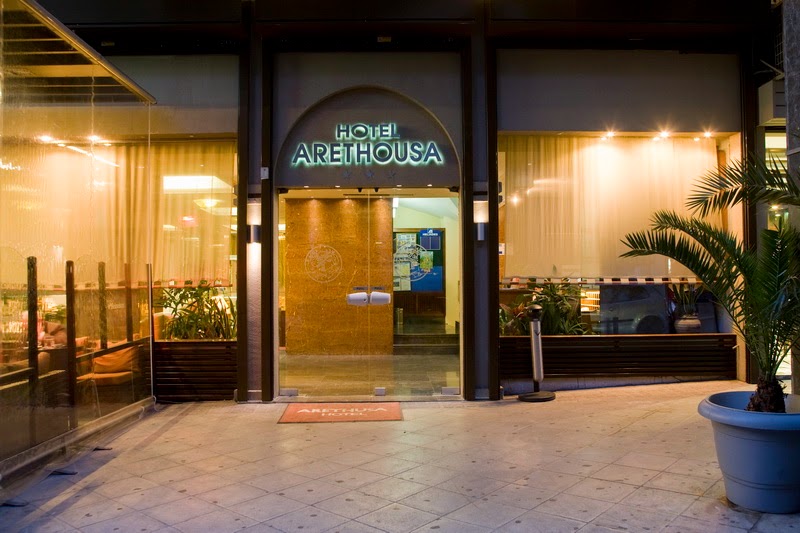 Enattica Syntagma Living