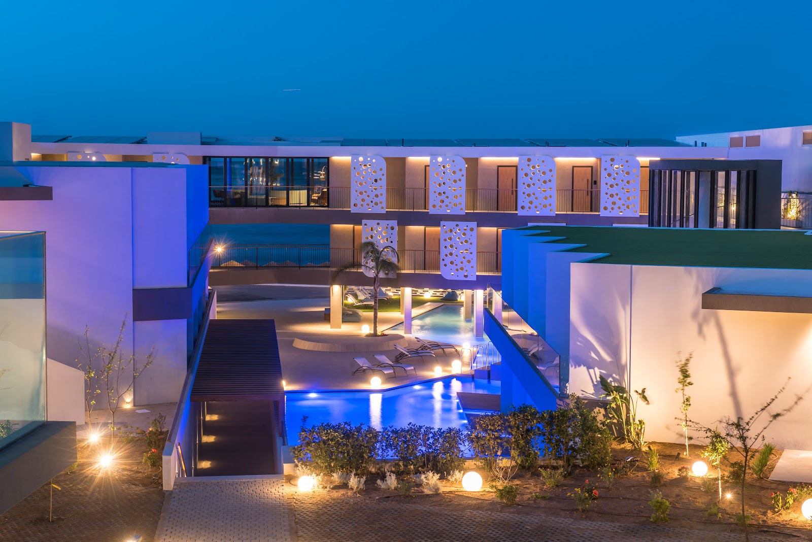 Epos luxury beach Hotel