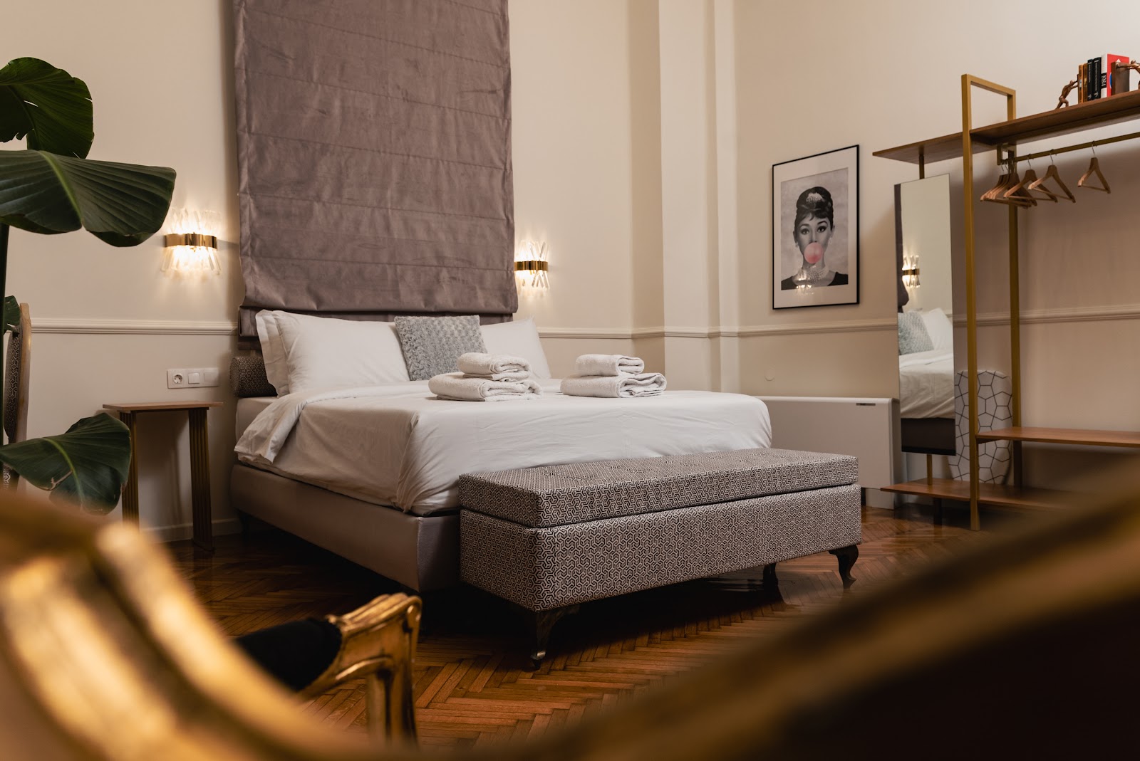 Flaneur, Nilie Hospitality MGMT