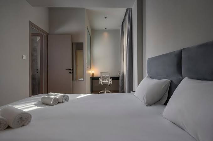 Hebrard Industrial Suites