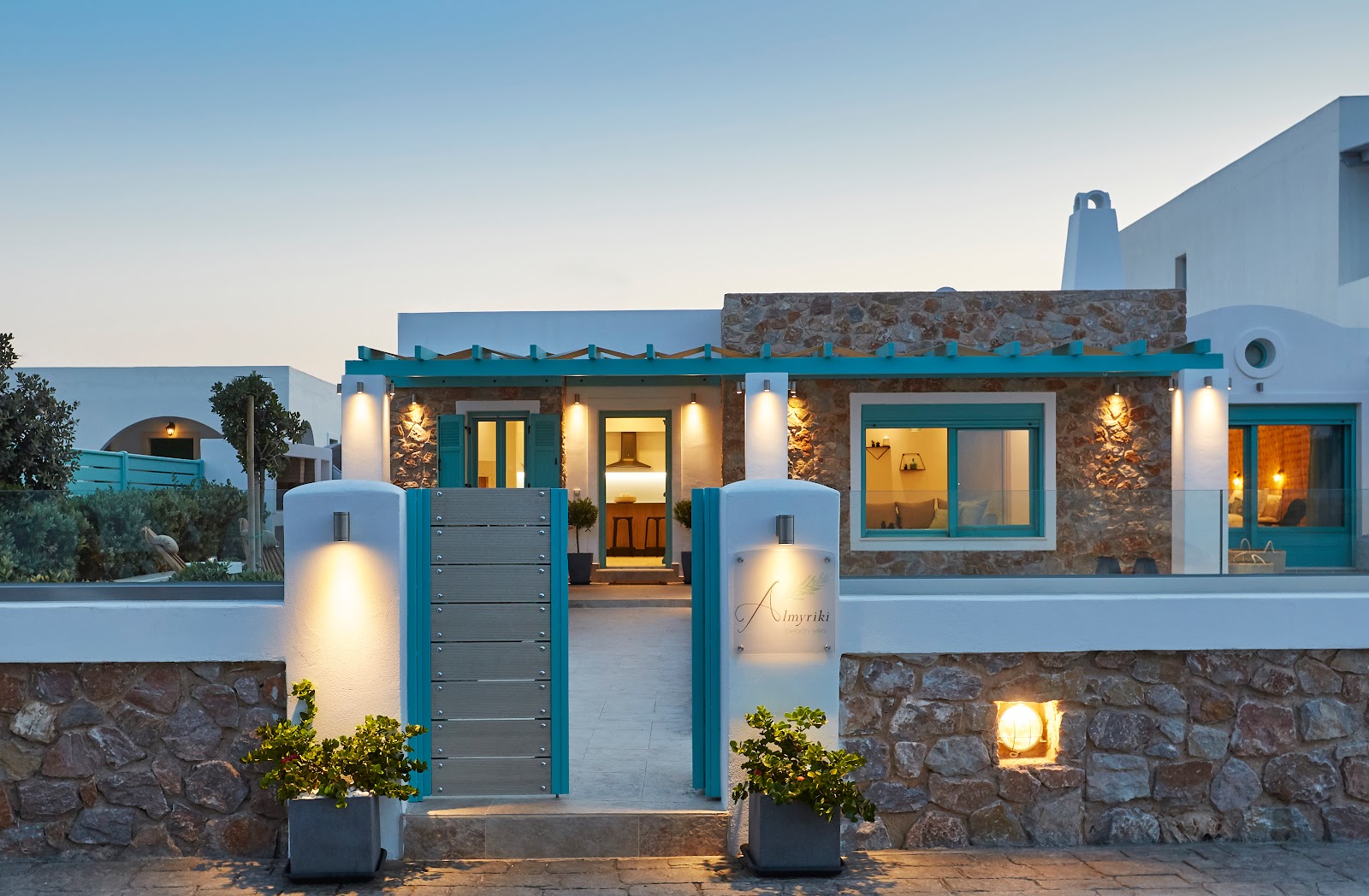 Hermoso Luxury Suites