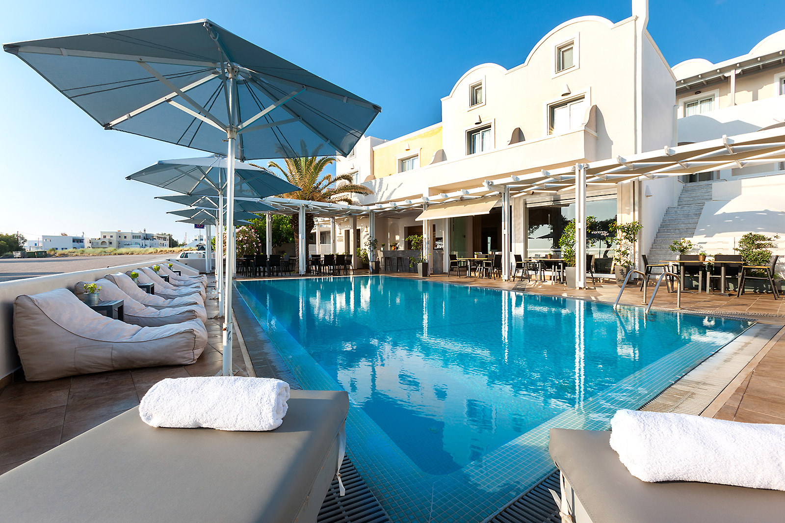 Hermoso Luxury Suites