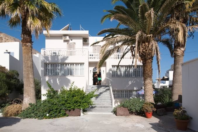 Join Us Low Cost Rooms Santorini