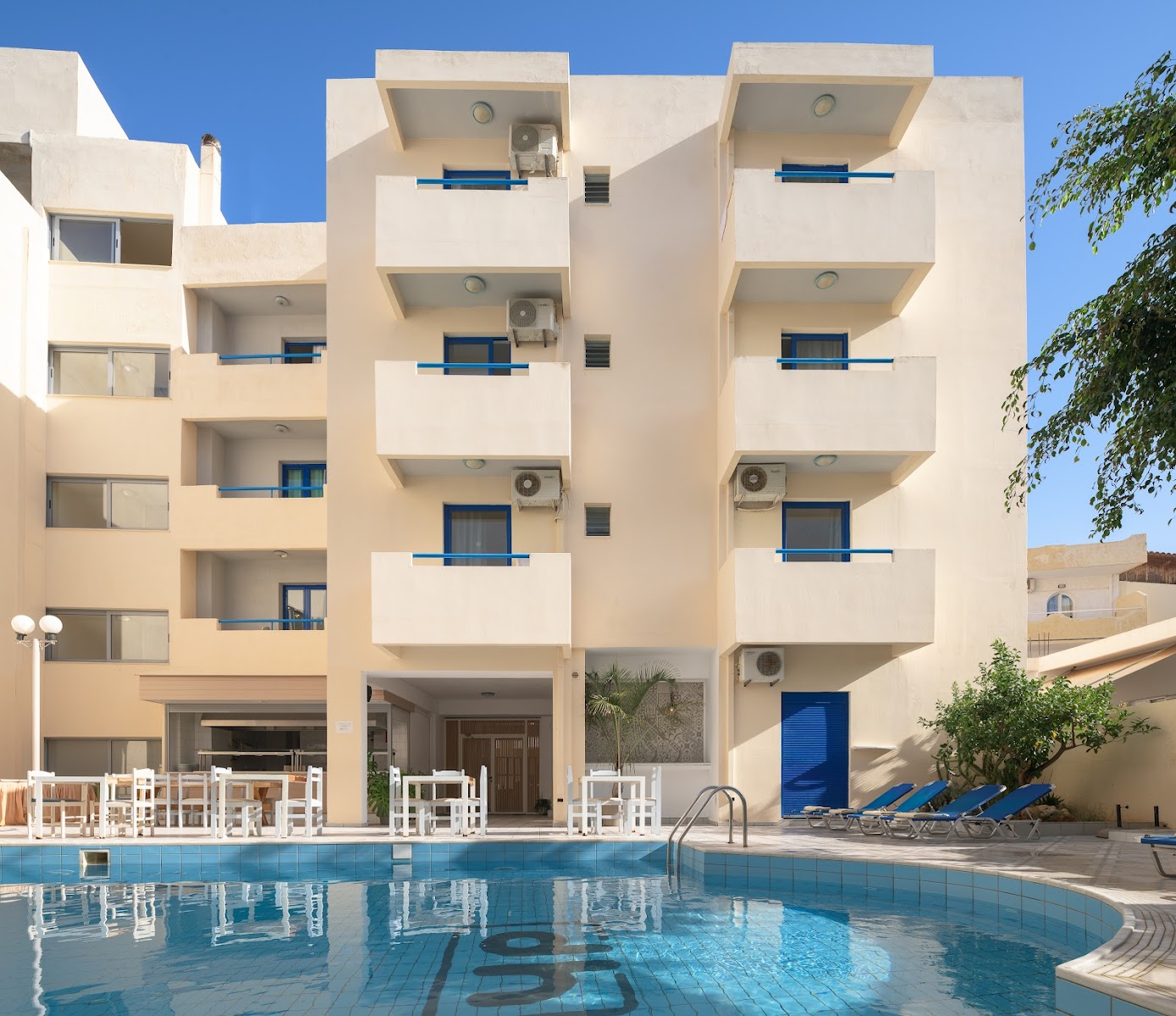 Kahlua Boutique Hotel