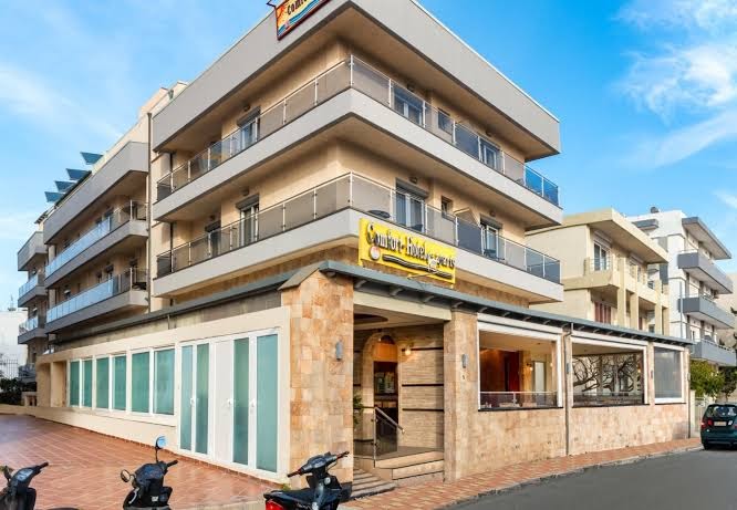 Kallipatira Apartments