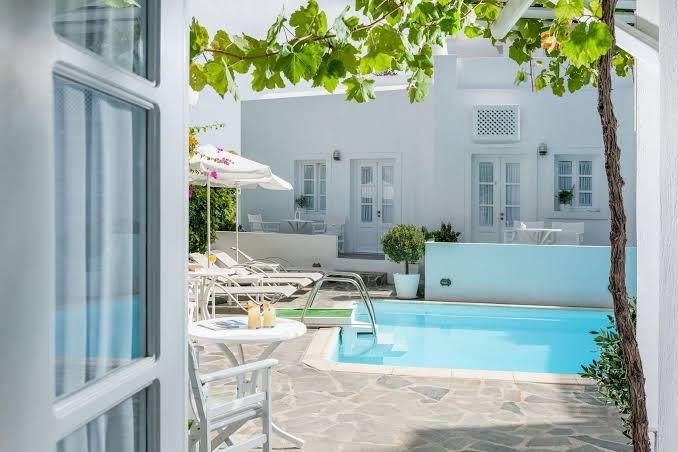 Katerina's Castle - Caldera Cave Hotel