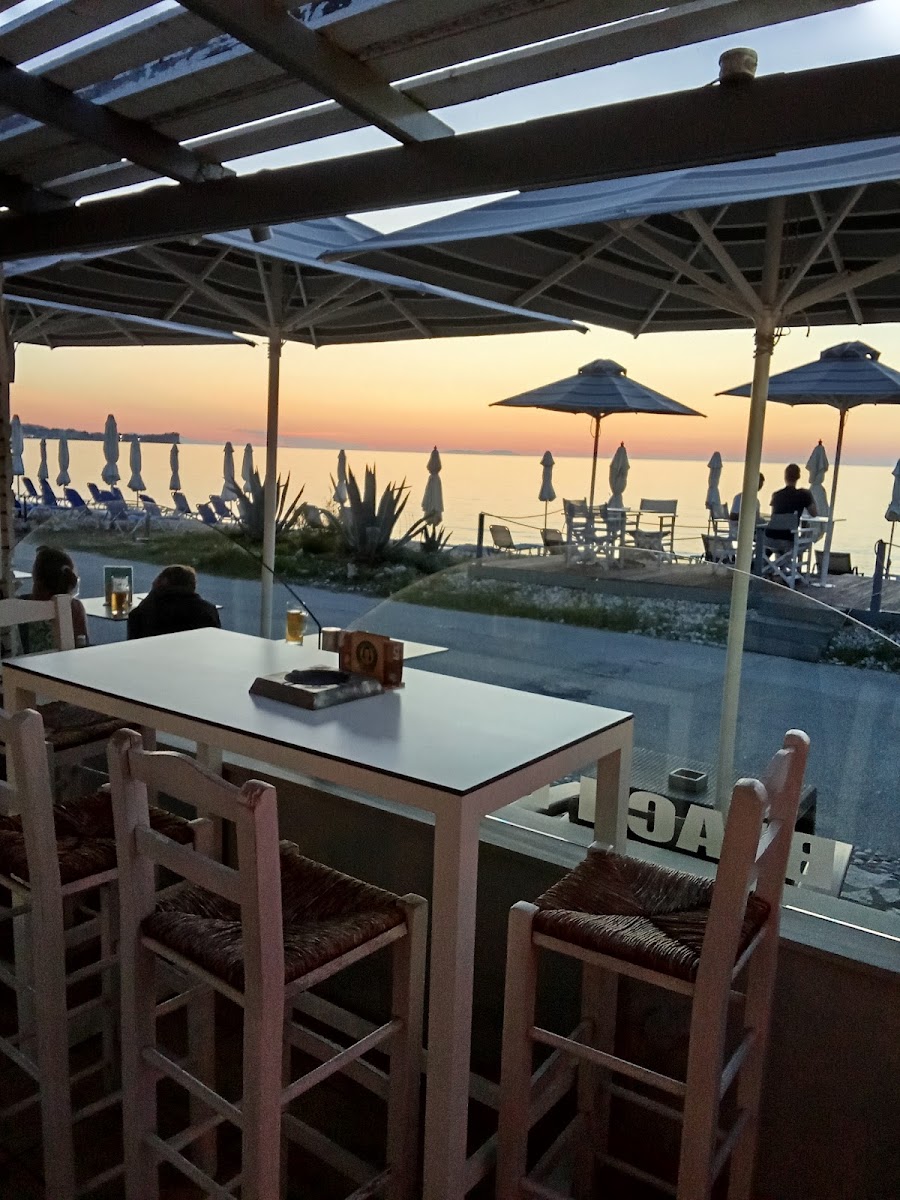 Kormoranos beach hotel