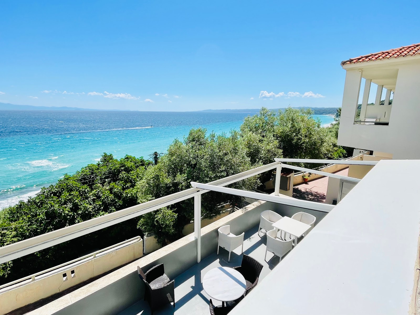 Lagaria Hotel & Apartments