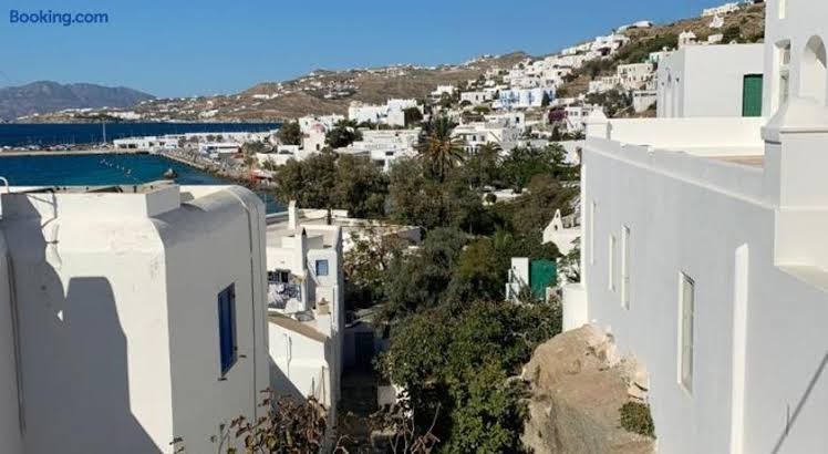 Lefteris Hotel & Apartments