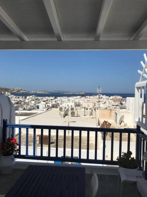 Lefteris Hotel & Apartments