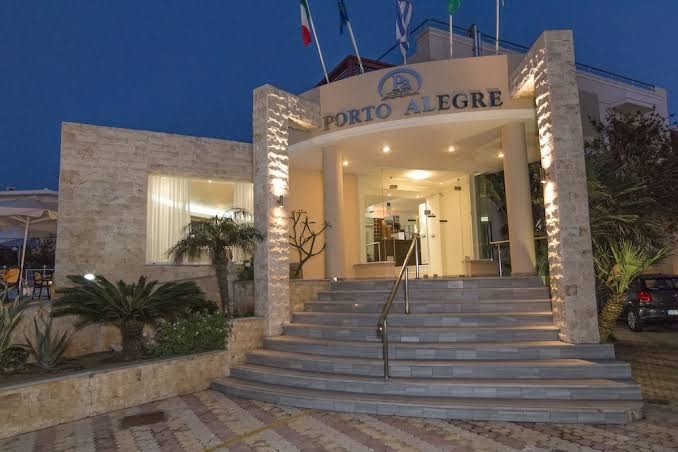 Leptos Panorama Hotel