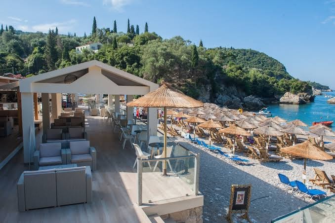 Liapades Beach Hotel Cricketer Taverna