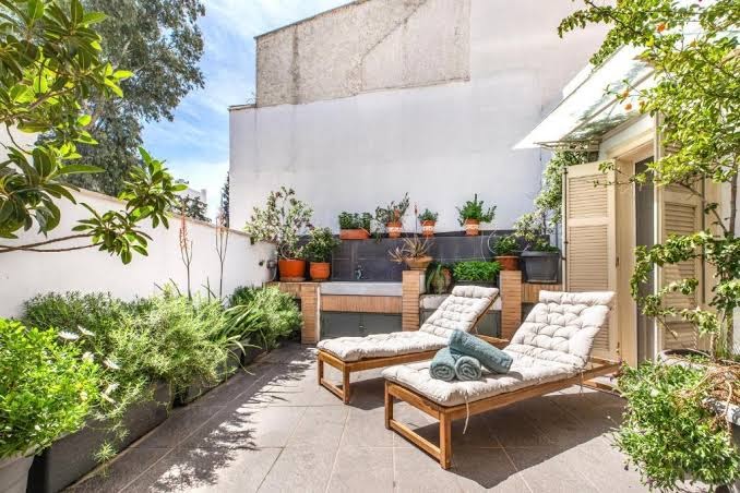 M & M boutique apartments