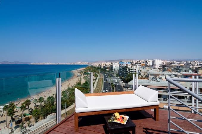 Maison 66, Riviera Hotels