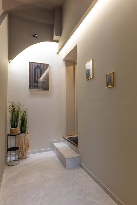 Marble House Hotel & Apartments