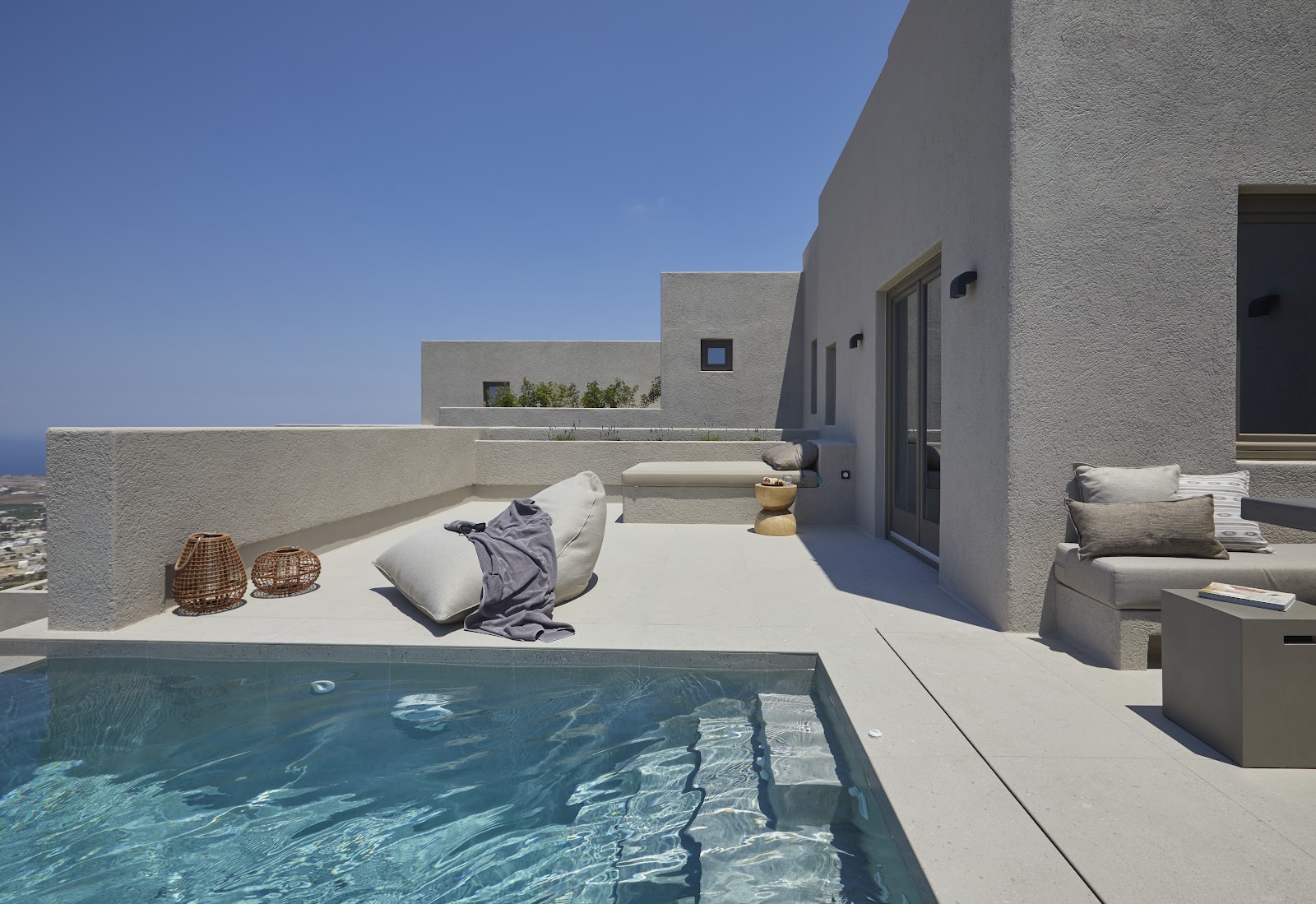 Mayu Santorini Suites