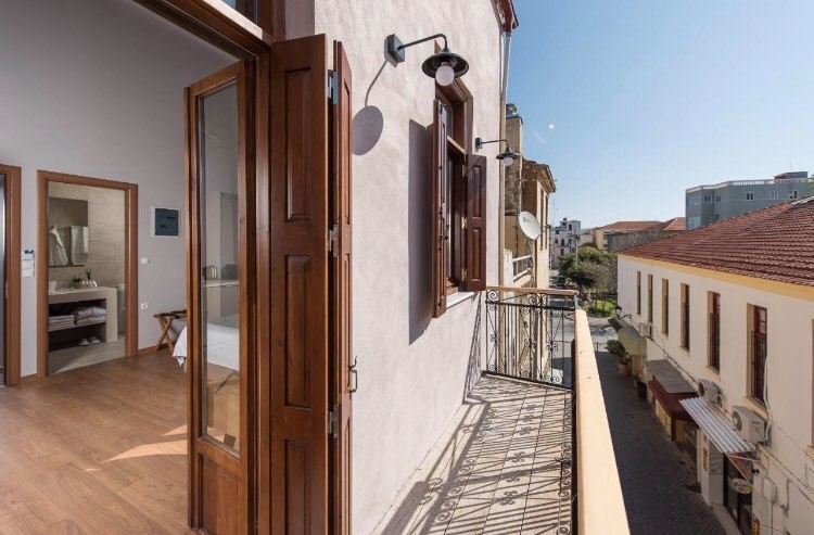 Minaret Suites & Apartments