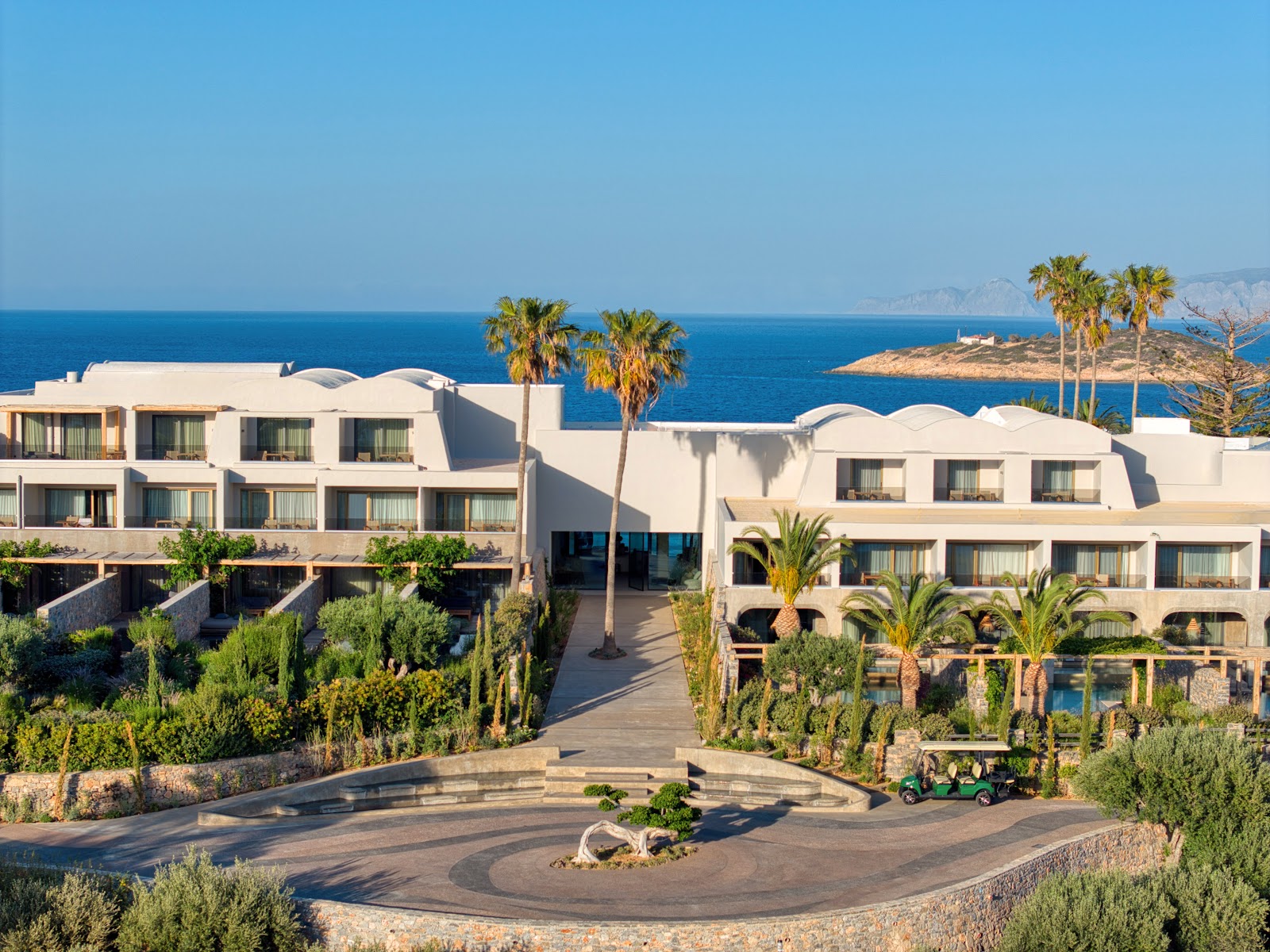 Minos Beach Art Hotel