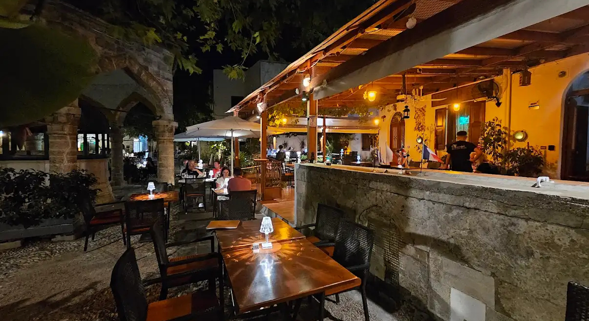 Minos Roof Garden Cafe