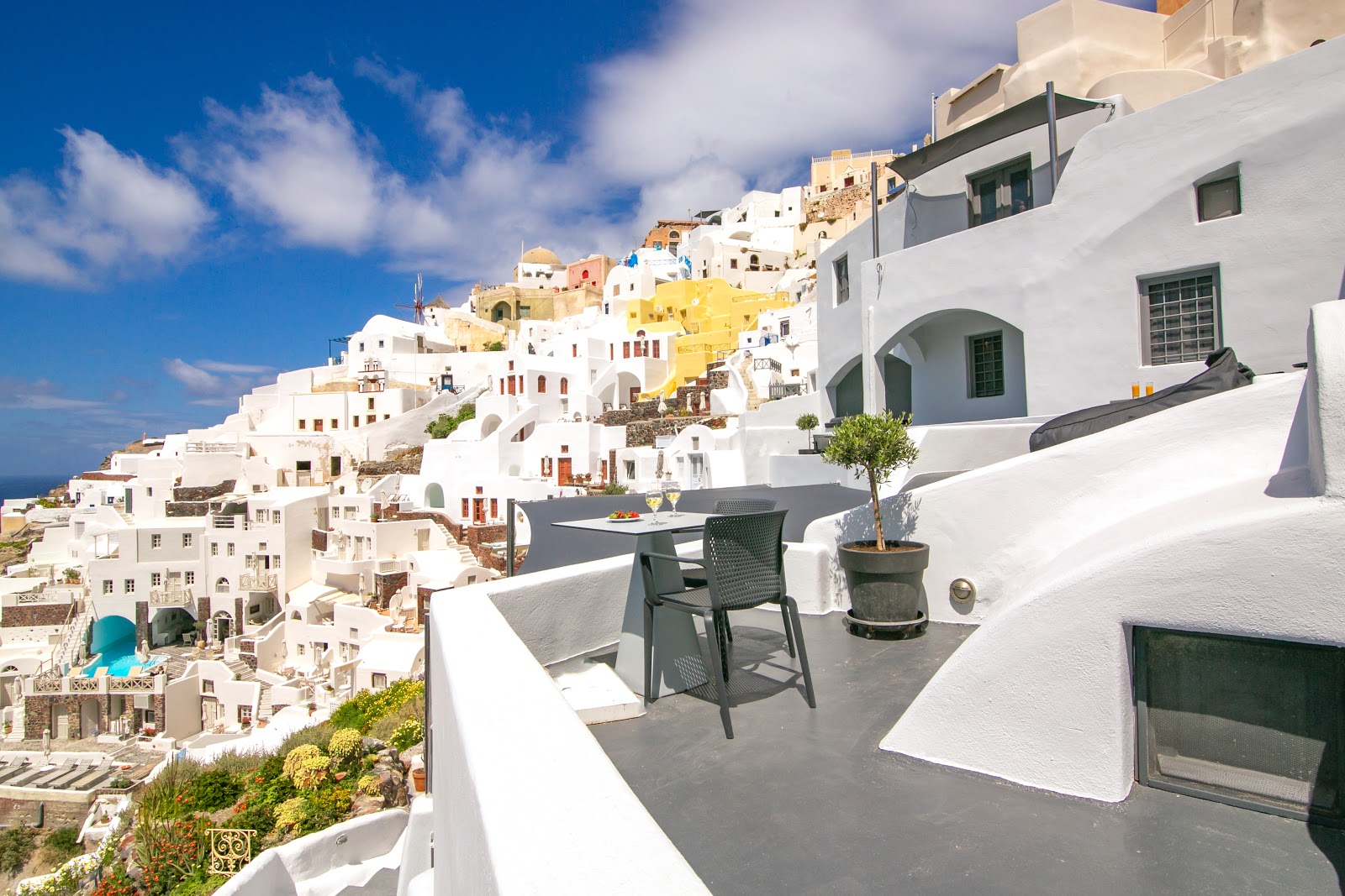 Oia Castle Luxury Suites by Art Maisons