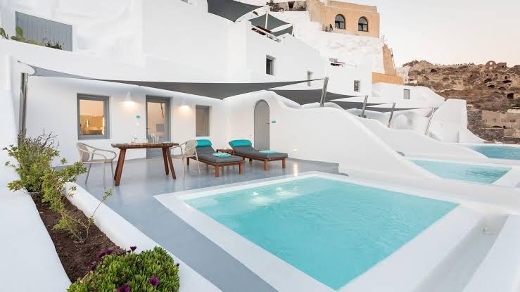 Oia Mare Villas