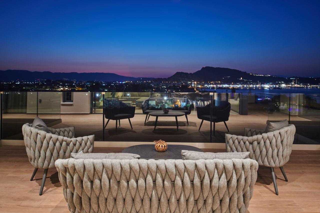 Omnia Luxury Sea view Villa