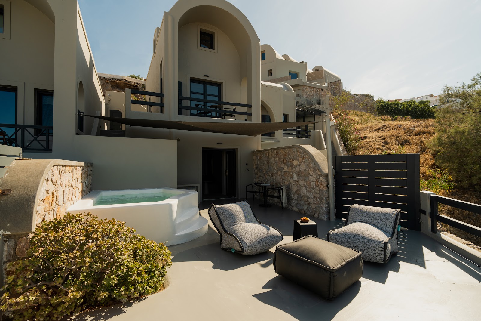 Pancratium Villas & Suites