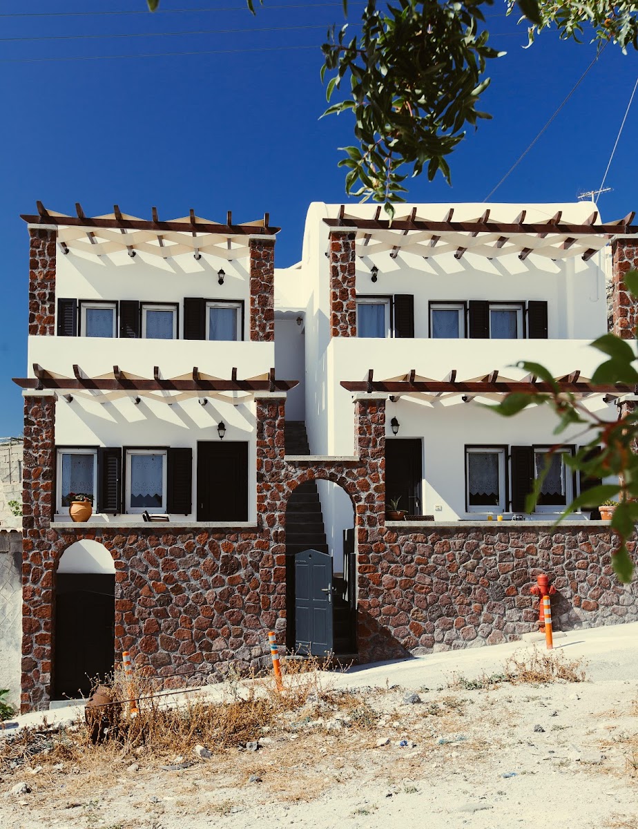 Pancratium Villas & Suites