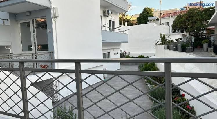 Park House -beside the Medieval Town of Rhodes