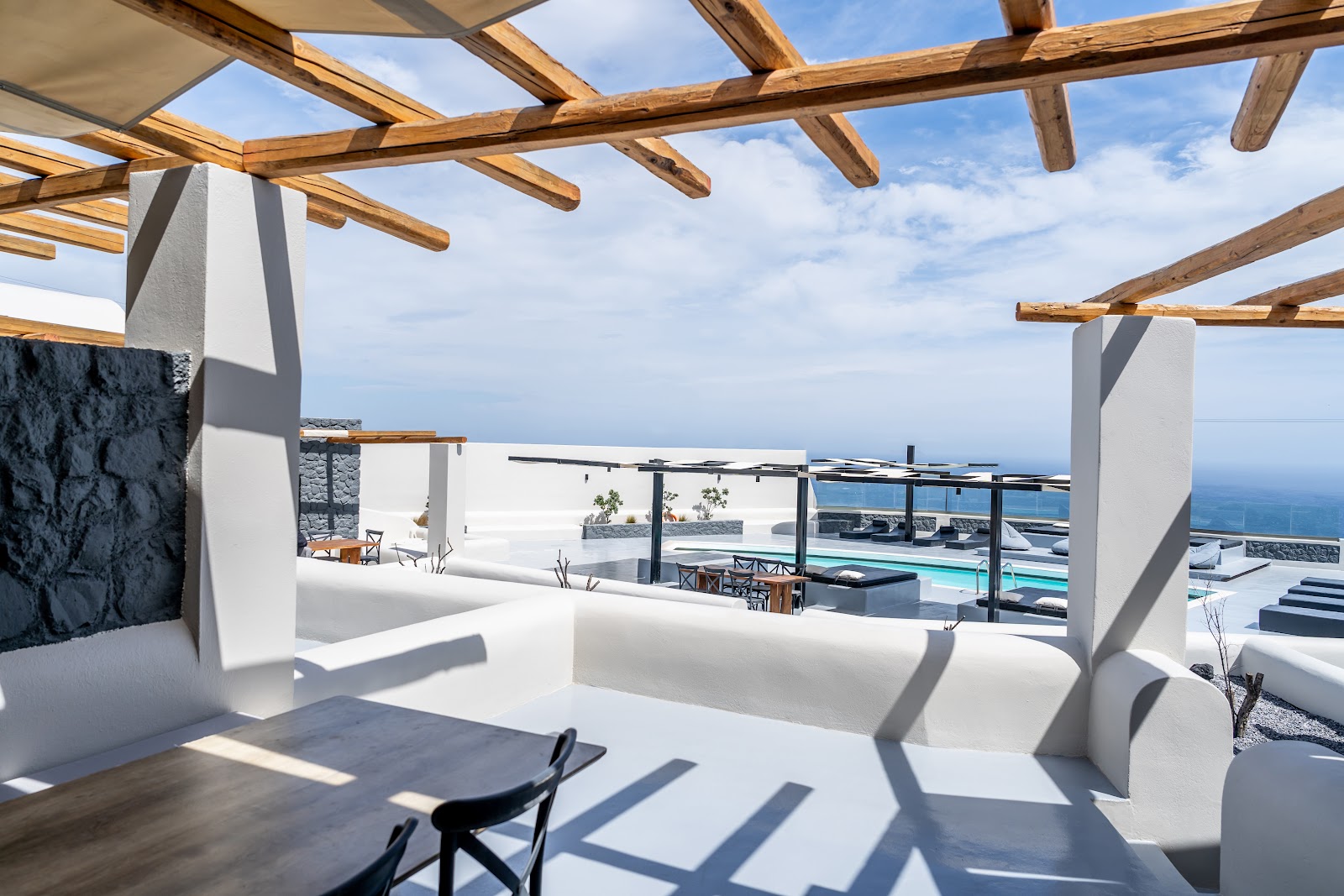 Phaos Santorini Suites