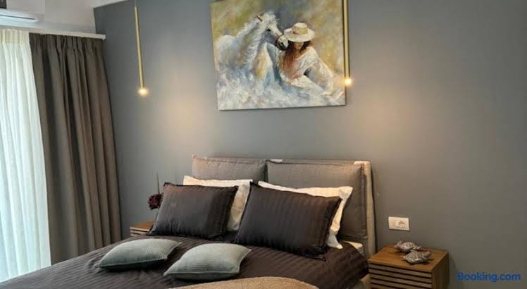 Philia Center Suites