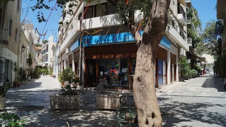 Plaka's Villa with Breathtaking Acropolis view